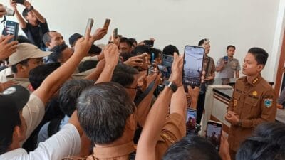 Pemkab Pandeglang jalin kerjasama dengan Pemkot Tangsel untuk perbaikan TPA Bangkonol dan penerapan sistem sanitary landfill.