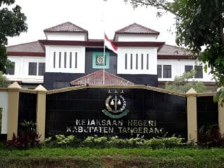 Kejagung promosikan 322 pegawai, termasuk Kepala Kejari Kabupaten Tangerang. Ricky Tomy ke pusat, digantikan Dr Afrillianna Purba.