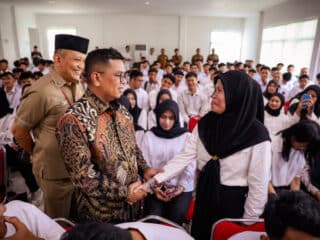 Gubernur Banten Andra Soni buka pelatihan kerja gelombang 2 untuk tingkatkan daya saing SDM sesuai kebutuhan industri dan pasar global.
