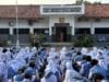 Polda Banten sosialisasikan bahaya radikalisme, intoleransi, dan terorisme kepada siswa SMAN 6 Kota Serang untuk tanamkan nilai kebangsaan.