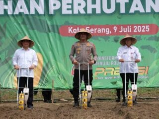 Polda Banten tanam jagung serentak kuartal III di lahan perhutanan sosial, dukung ketahanan pangan bersama Pemprov dan masyarakat.
