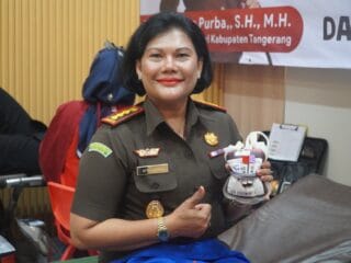 Kejari Kabupaten Tangerang rayakan Harlah ke-80 Kejaksaan dengan donor darah bersama PMI, wujud nyata kepedulian sosial untuk masyarakat.