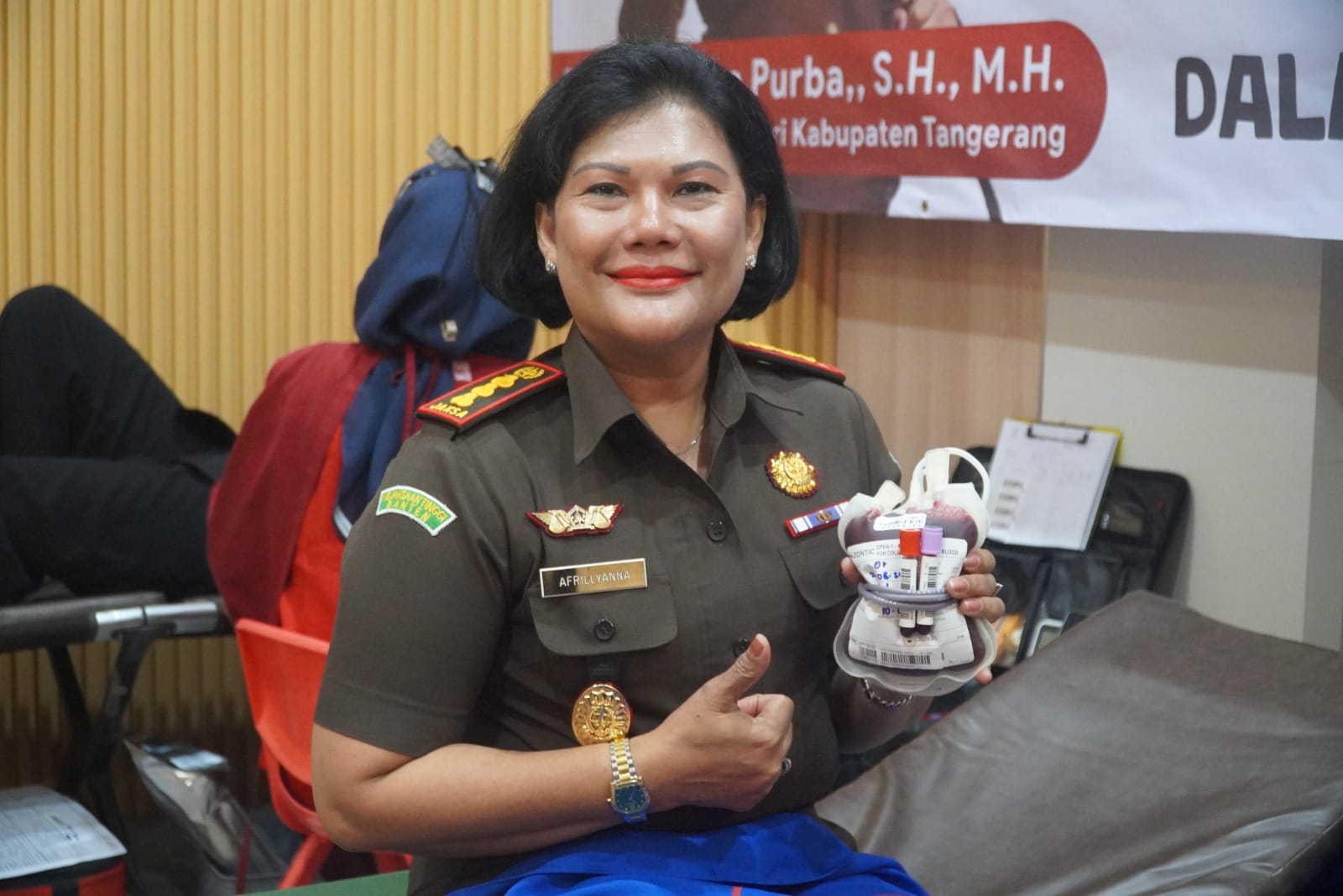 Kejari Kabupaten Tangerang rayakan Harlah ke-80 Kejaksaan dengan donor darah bersama PMI, wujud nyata kepedulian sosial untuk masyarakat.