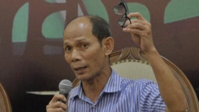 Ironi 80 tahun merdeka tapi tak berdaulat. Indonesia masih terjebak neoliberalisme, oligarki, dan tantangan kedaulatan ekonomi.