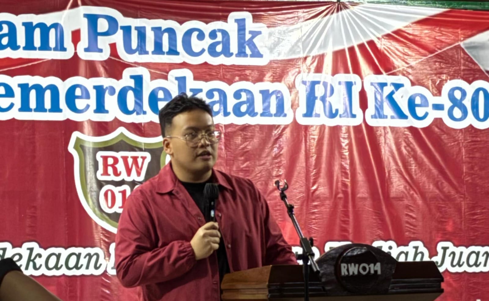 Abraham Garuda Laksono meriahkan HUT ke-80 RI di Bojong Nangka, Tangerang. Perayaan penuh kebersamaan dan semangat gotong royong warga.