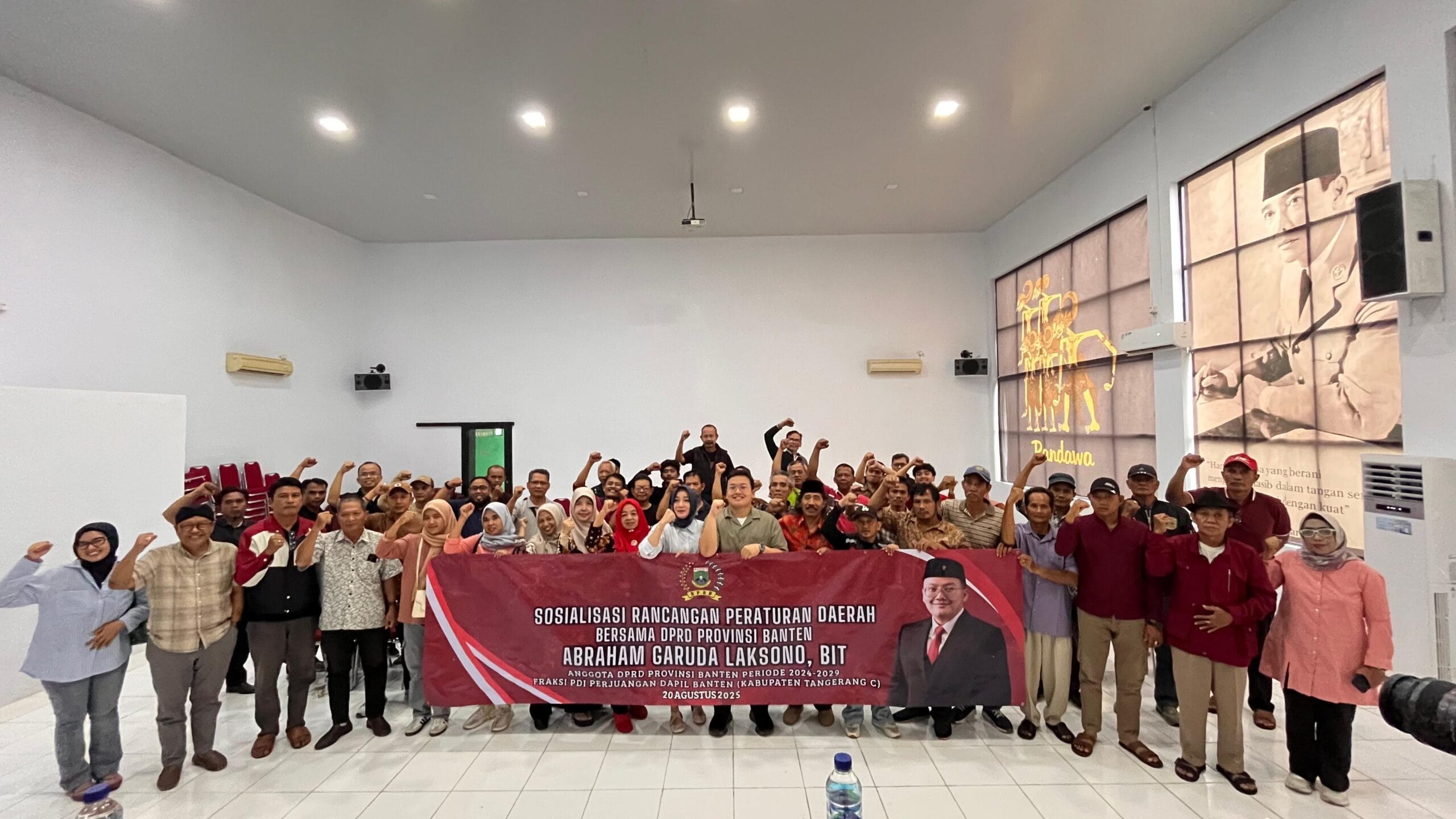 DPRD Banten sosialisasikan Raperda di Tangerang, fokus pada Jaminan Sosial Ketenagakerjaan untuk perlindungan pekerja.