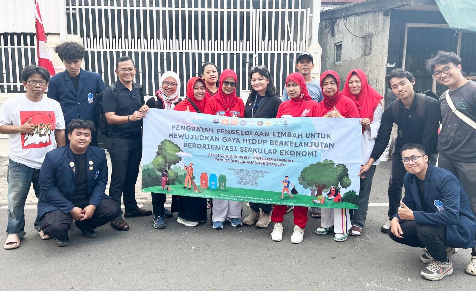 UMN adakan PKM di Tanah Abang untuk tingkatkan kesadaran warga tentang pengelolaan sampah dan gaya hidup berkelanjutan