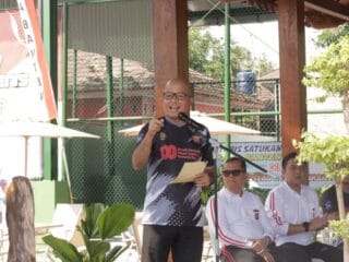 Turnamen Tenis Kapolda Banten Cup 2025 di Serang meriahkan HUT RI ke-80, diikuti 180 atlet dari 20 tim berbagai daerah.