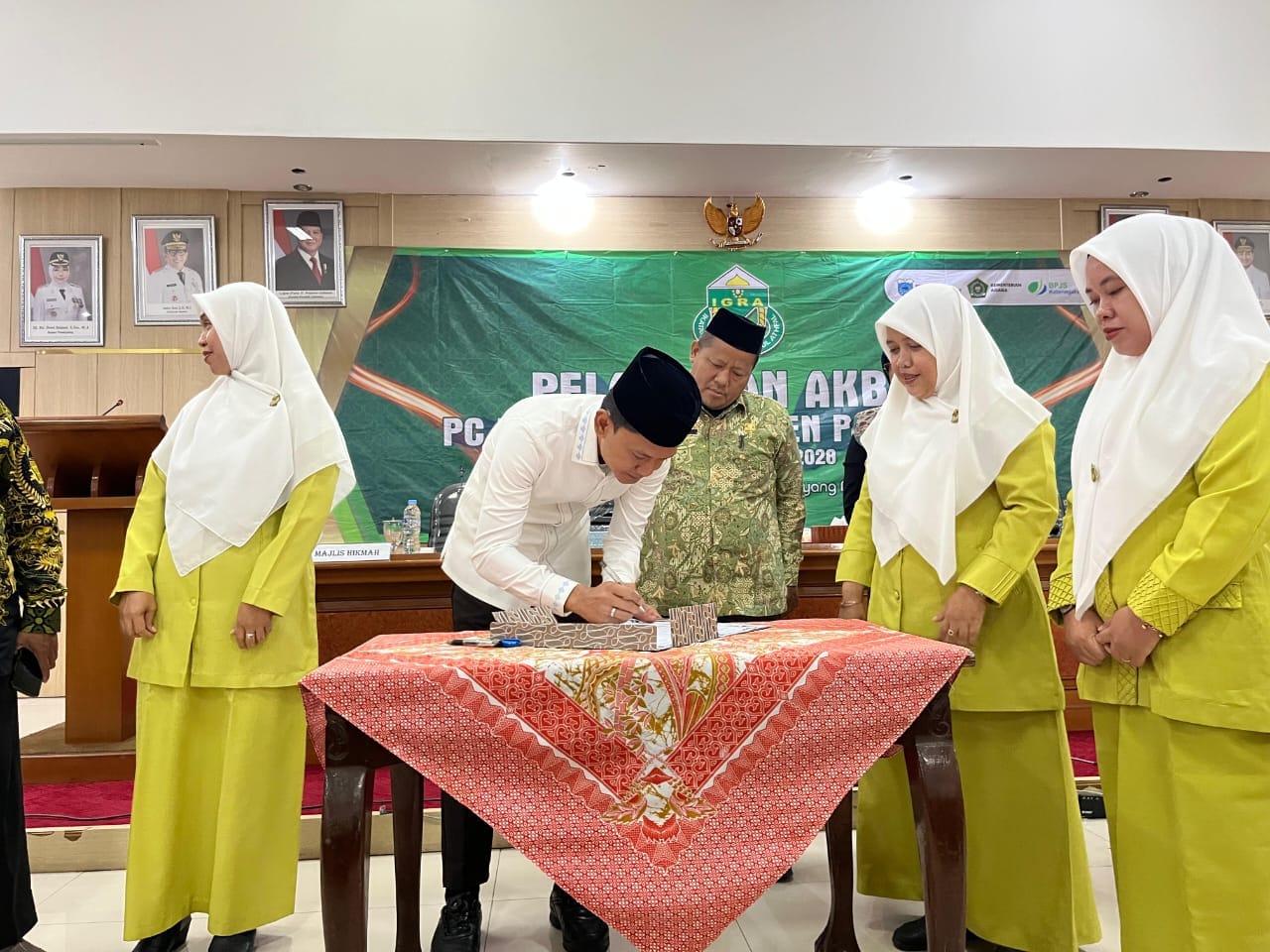 Wabup Pandeglang lantik 20 PC IGRA periode 2025–2028, dorong peran guru RA tingkatkan kualitas pendidikan anak usia dini.