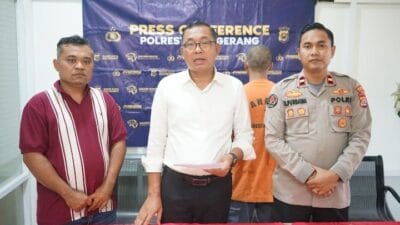 Polresta Tangerang tangkap pria di Pasar Kemis dengan sabu 22,77 gram siap edar. Tersangka dijerat UU Narkotika.