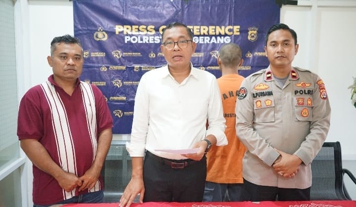 Polresta Tangerang tangkap pria di Pasar Kemis dengan sabu 22,77 gram siap edar. Tersangka dijerat UU Narkotika.