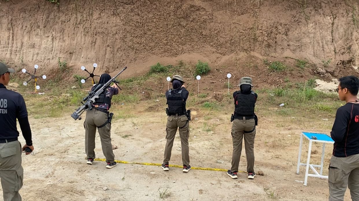 Satbrimob Polda Banten gelar Srikandi Brimob Challenge di Serang, asah keterampilan menembak dan mental juang Polwan Brimob.