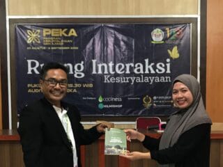 Bedah buku di PEKA Suryalaya tekankan pentingnya mengenalkan nilai tarekat sejak dini sebagai fondasi karakter anak yang spiritual.
