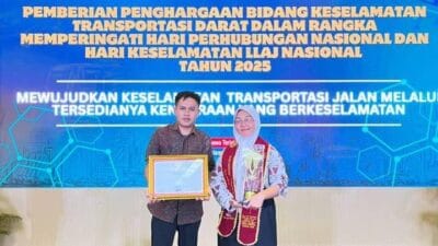 Siswi SMKN 3 Kota Tangerang raih juara nasional lewat inovasi Stress Detector Box untuk keselamatan lalu lintas 2025.