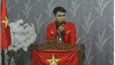Tunjangan perumahan DPRD Pandeglang menuai kritik. LMND menilai anggaran besar ini tak bermanfaat dan sebaiknya dialihkan ke publik.