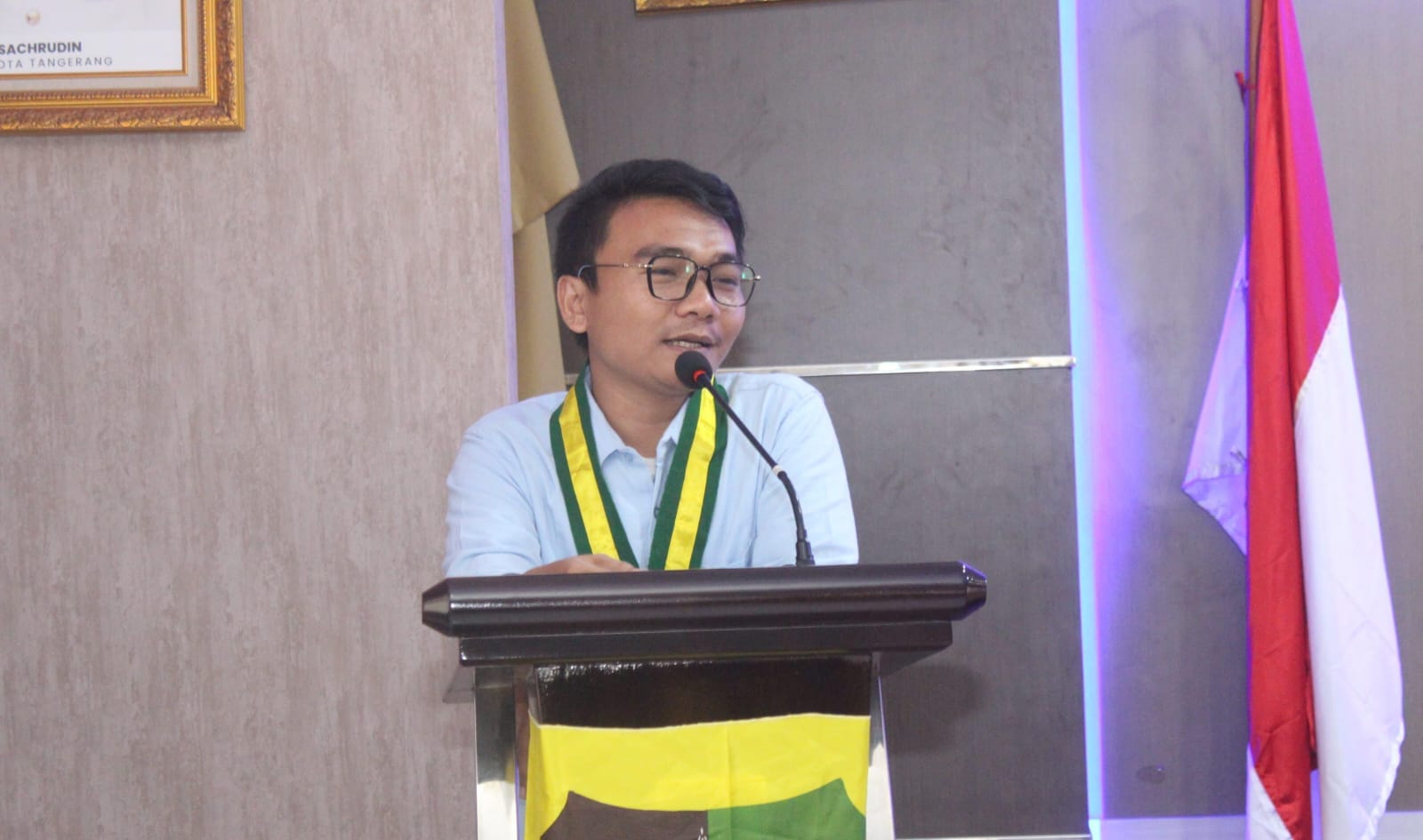 Kebijakan kenaikan tunjangan DPRD Kota Tangerang menuai kritik. PIM desak Wali Kota evaluasi Perwal 14/2025 agar sesuai regulasi.