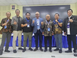 Kongres PWI 2025 di Bekasi pilih Akhmad Munir sebagai Ketua Umum dan Atal S. Depari pimpin Dewan Kehormatan, tegaskan modernisasi.