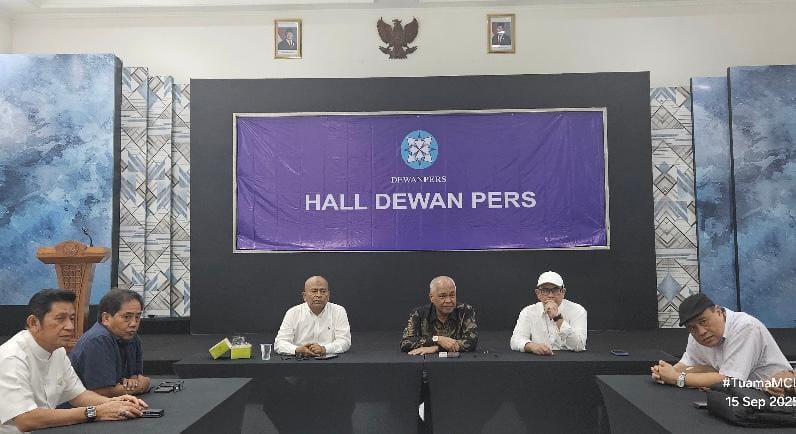 PWI Pusat umumkan susunan pengurus 2025–2030 dipimpin Akhmad Munir, hadirkan kabinet persatuan perkuat peran pers nasional.