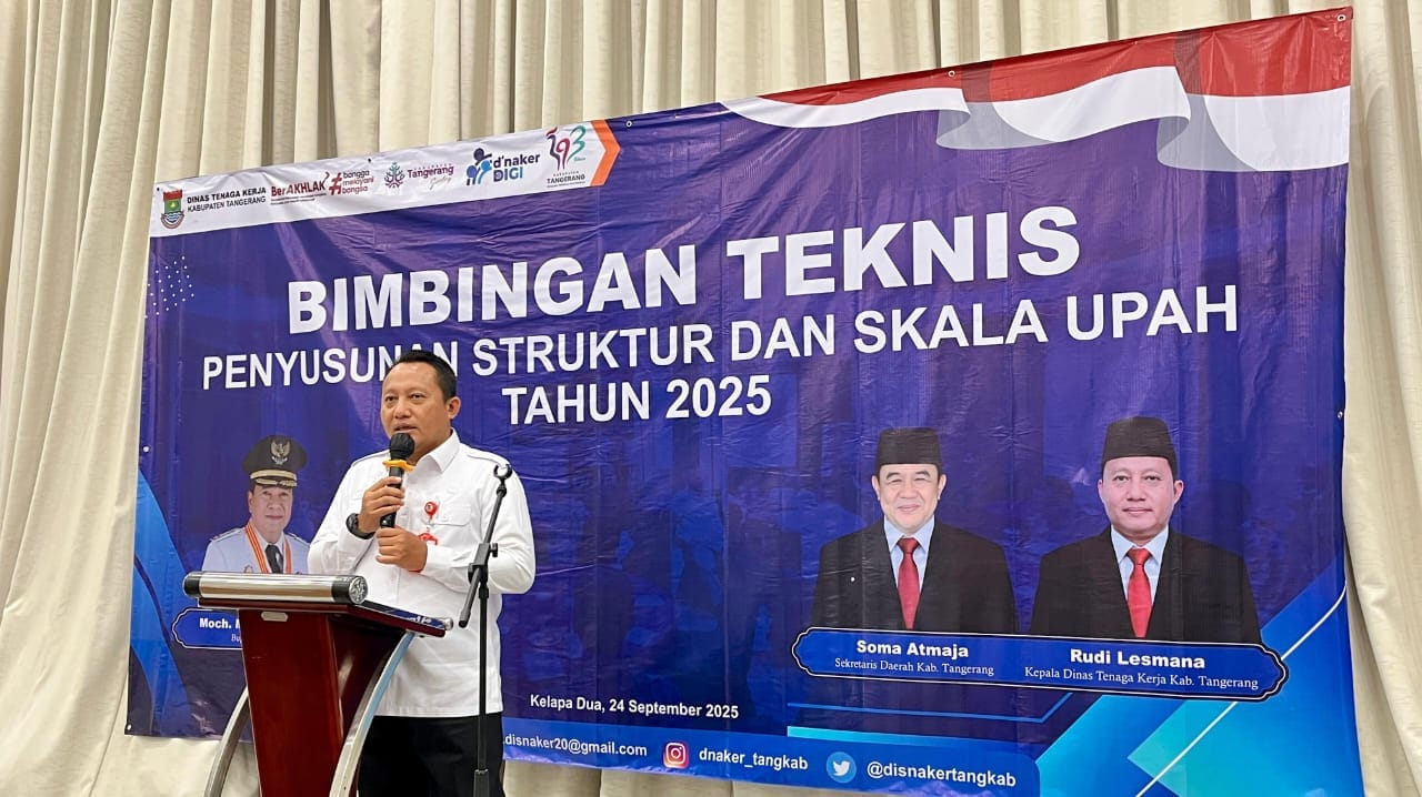 Disnaker Kabupaten Tangerang gelar Bimtek penyusunan struktur dan skala upah guna wujudkan sistem pengupahan adil dan transparan.
