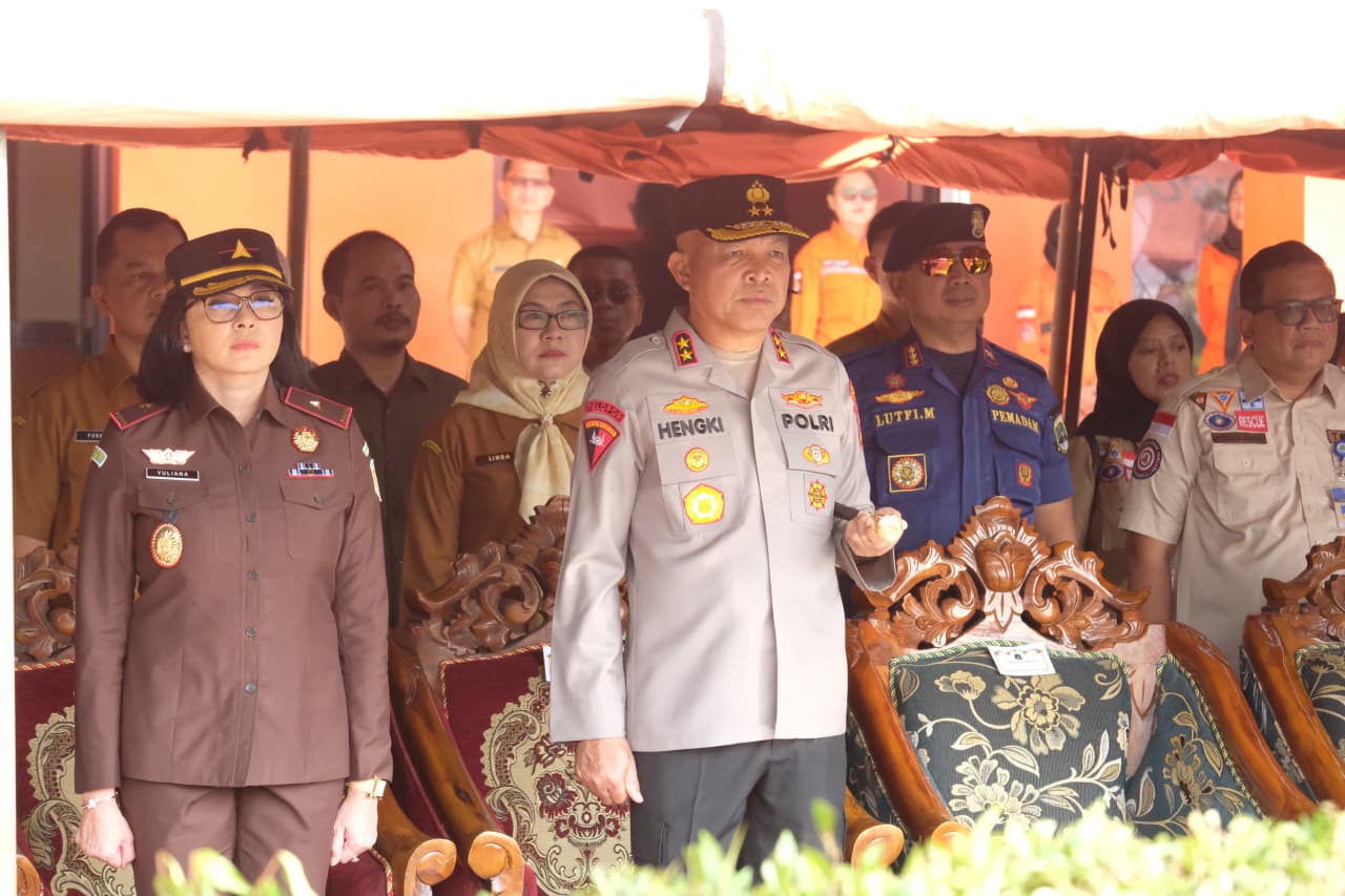 Kapolda Banten Irjen Pol Hengki ajak masyarakat siaga hadapi bencana 2025, perkuat sinergi TNI, Polri, Pemda, dan BPBD.