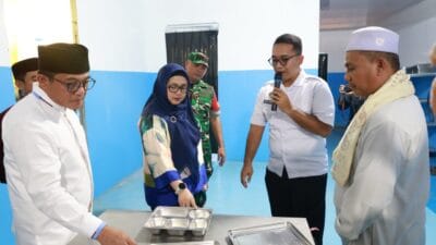 Wabup Tangerang Intan Nurul Hikmah resmikan dapur MBG Ponpes Al Badar untuk percepatan penurunan stunting dan ketahanan pangan.
