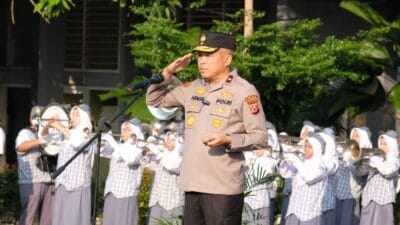 Kapolda Banten Brigjen Pol Hengki ingatkan pelajar SMA/SMK di Serang untuk bijak gunakan teknologi, jauhi narkoba, dan berprestasi.