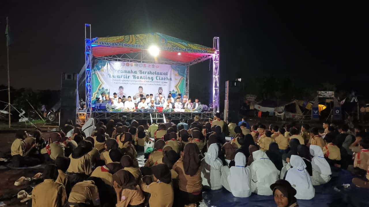 Kwarran Cisoka gelar Pramuka Bersholawat, rayakan Hari Pramuka ke-64 sekaligus Maulid Nabi dengan penuh khidmat dan kebersamaan.