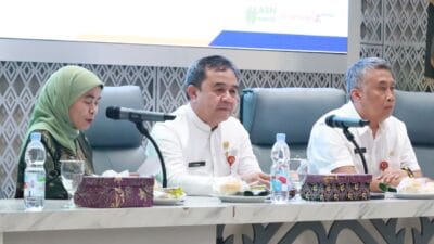 Sekda Tangerang sambut peserta PKA LAN 2025, bahas kepemimpinan, penanggulangan kemiskinan, dan pemberdayaan sosial masyarakat.