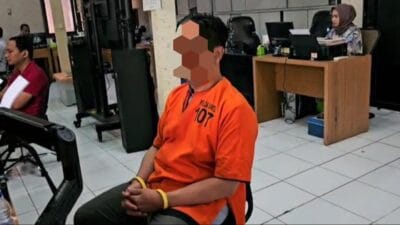 Polda Banten tangkap pelaku penipuan tanah kavling, ratusan korban rugi miliaran. Polisi imbau masyarakat segera melapor.