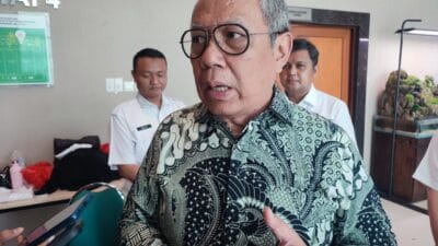 APBD Tangsel 2026 turun Rp510 miliar. Pemkot lakukan efisiensi besar, pangkas TPP, hibah, dan fokus pada belanja fisik.