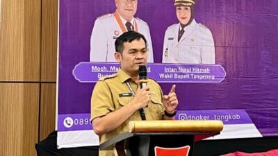 PHK massal 2.200 buruh PT Victory Chingluh Tangerang akibat penurunan order. Disnaker lakukan mediasi hak pekerja tetap terpenuhi.