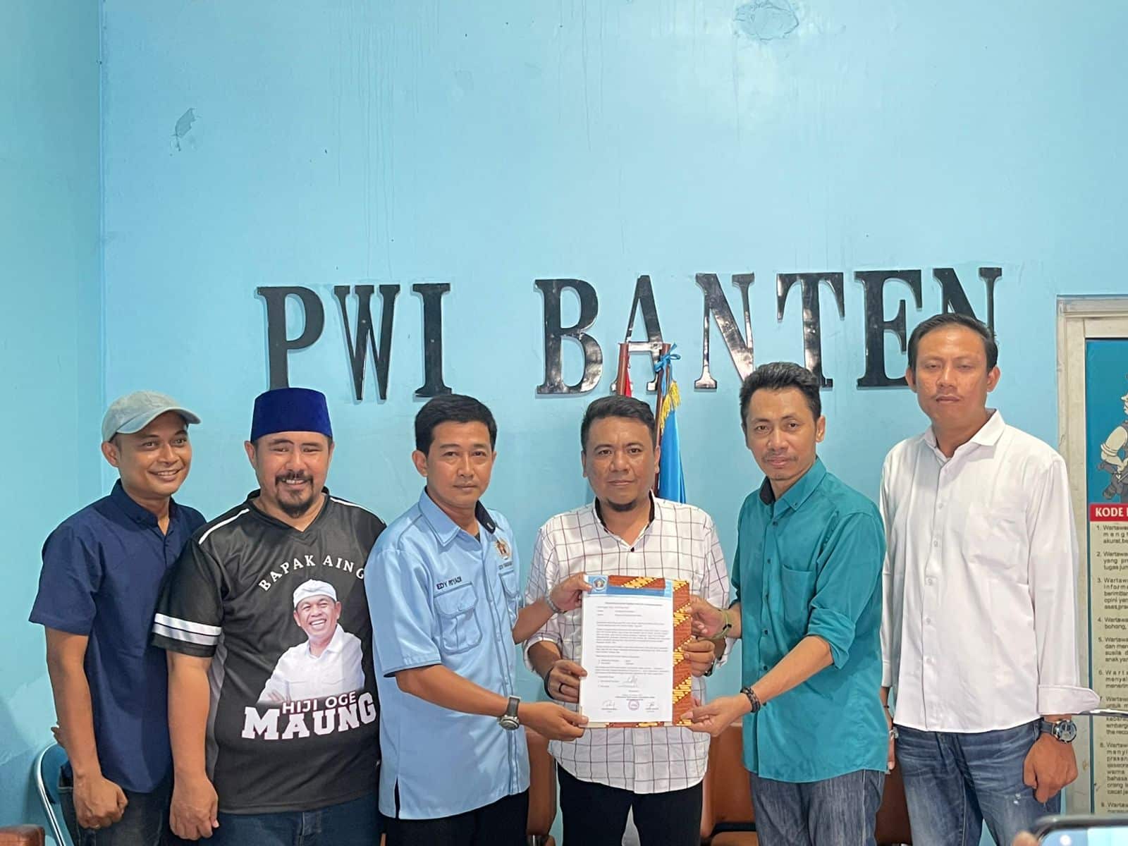 PWI Banten resmi akhiri dualisme PWI Kota Tangsel lewat musyawarah damai yang hasilkan kepengurusan baru dan solid.