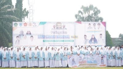 Bupati Pandeglang buka Kick Off Hari Santri Nasional ke-10, ajak santri berperan aktif dalam pembangunan dan kemajuan bangsa.