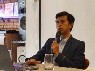 Survei IPO menempatkan Zulkifli Hasan sebagai Menko berkinerja terbaik dengan apresiasi publik tertinggi di sektor pangan.