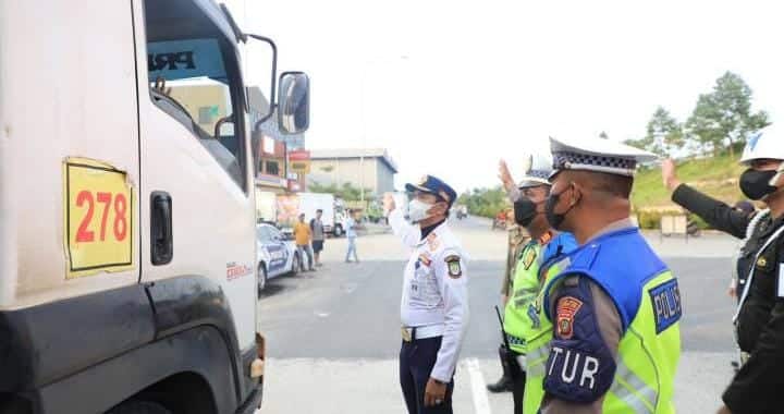 Pemkot Tangerang perketat pengawasan truk berat di enam titik pantau untuk jaga keamanan dan kenyamanan warga kota.