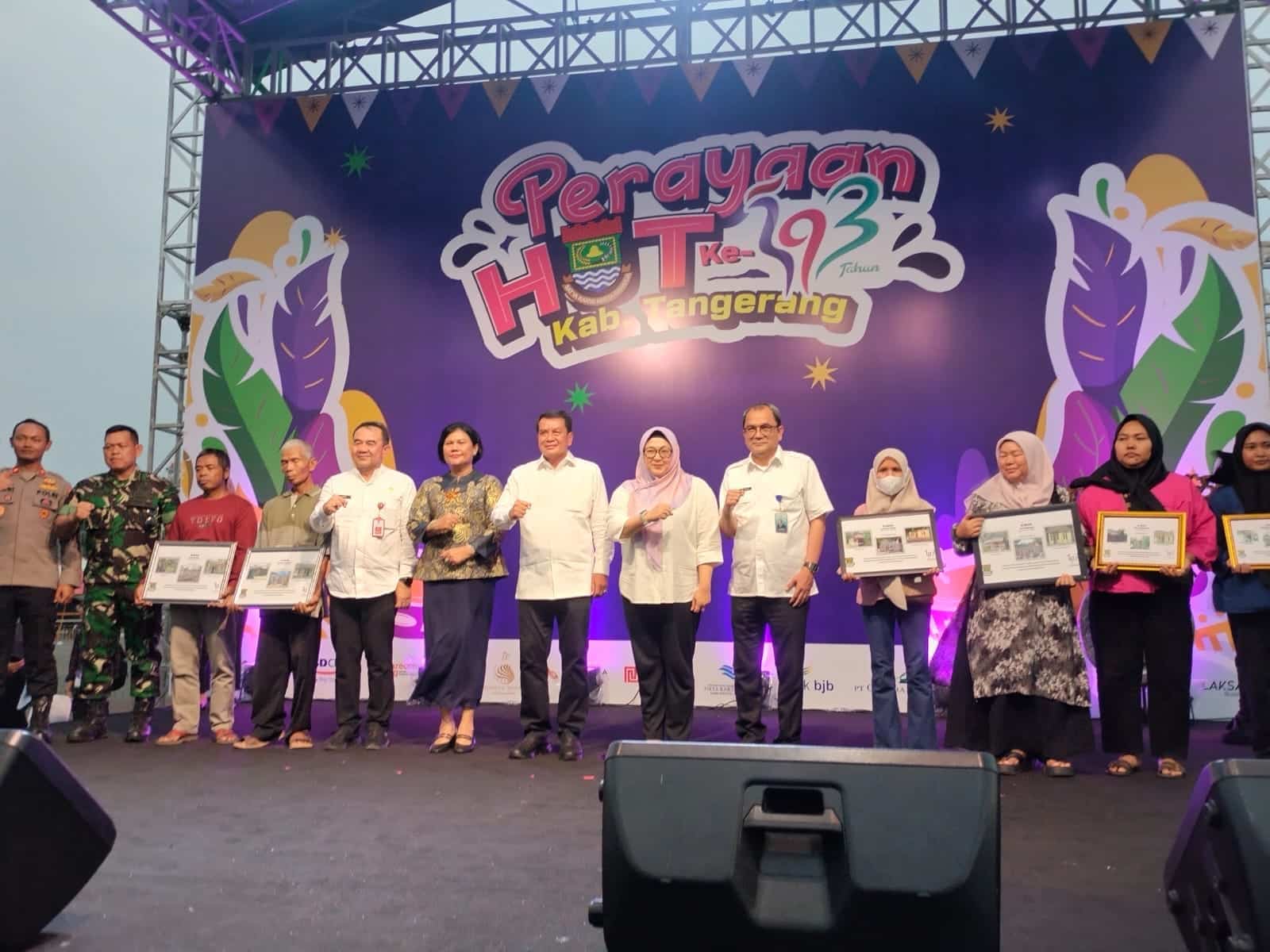 Bupati Maesyal Rasyid buka HUT ke-393 Kabupaten Tangerang dengan Festival UMKM, Bedah Rumah, dan hiburan gratis untuk warga.