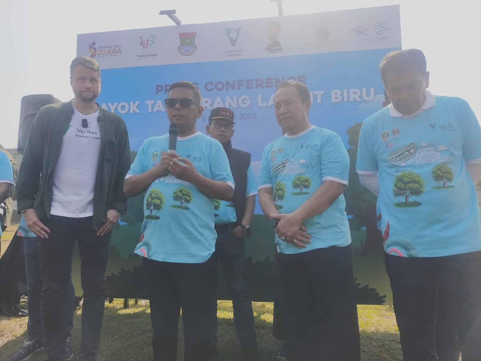 Gerakan “Ayo Tangerang Langit Biru” satukan pemerintah dan masyarakat dalam menciptakan lingkungan bersih dan sehat.