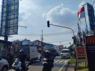 Dishub Tangsel akan reaktifkan lampu lalu lintas di Perempatan Duren, Ciputat, guna mengurai kemacetan dan uji coba November 2025.