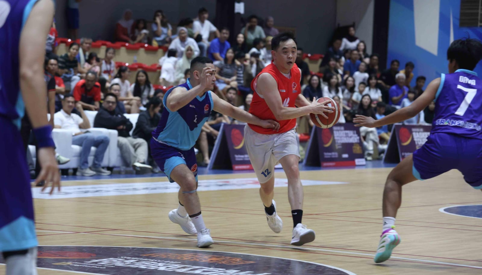 NTT Data juara Sinar Mas Land Basketball Tournament 2025 di BSD City, tunjukkan sportivitas dan kerja sama tim luar biasa.