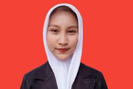 Fenomena judi online merusak moral Gen Z. Artikel ini membahas penyebab, dampak, dan solusi berbasis nilai Pancasila di era digital.