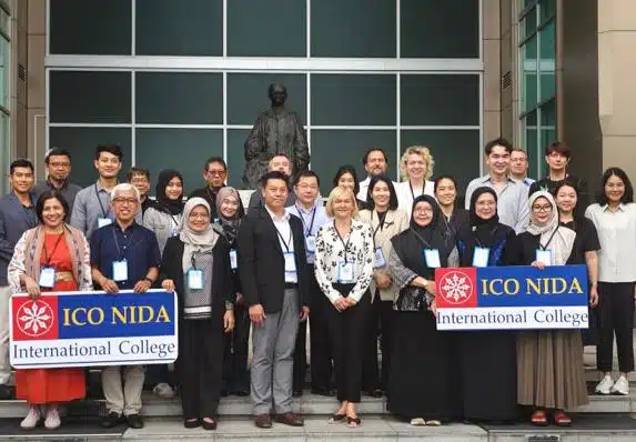 FEB Usakti raih hibah Erasmus Uni Eropa untuk kembangkan program Magister Manajemen berbasis sustainable development.