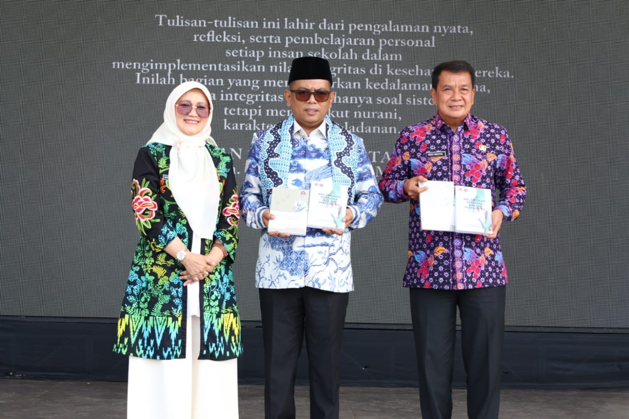 Bupati Tangerang hadiri Hakordia 2025, tegaskan komitmen tata kelola bersih, transparan, dan pelayanan publik berintegritas.