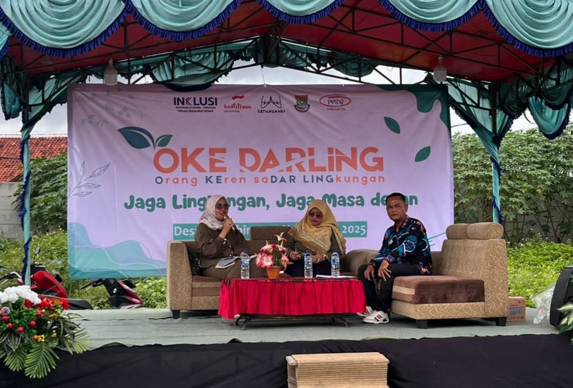 Kampanye OKE DARLING 2025 menggerakkan warga Desa Belimbing, Kosambi, untuk peduli lingkungan melalui edukasi 3R dan kolaborasi komunitas.