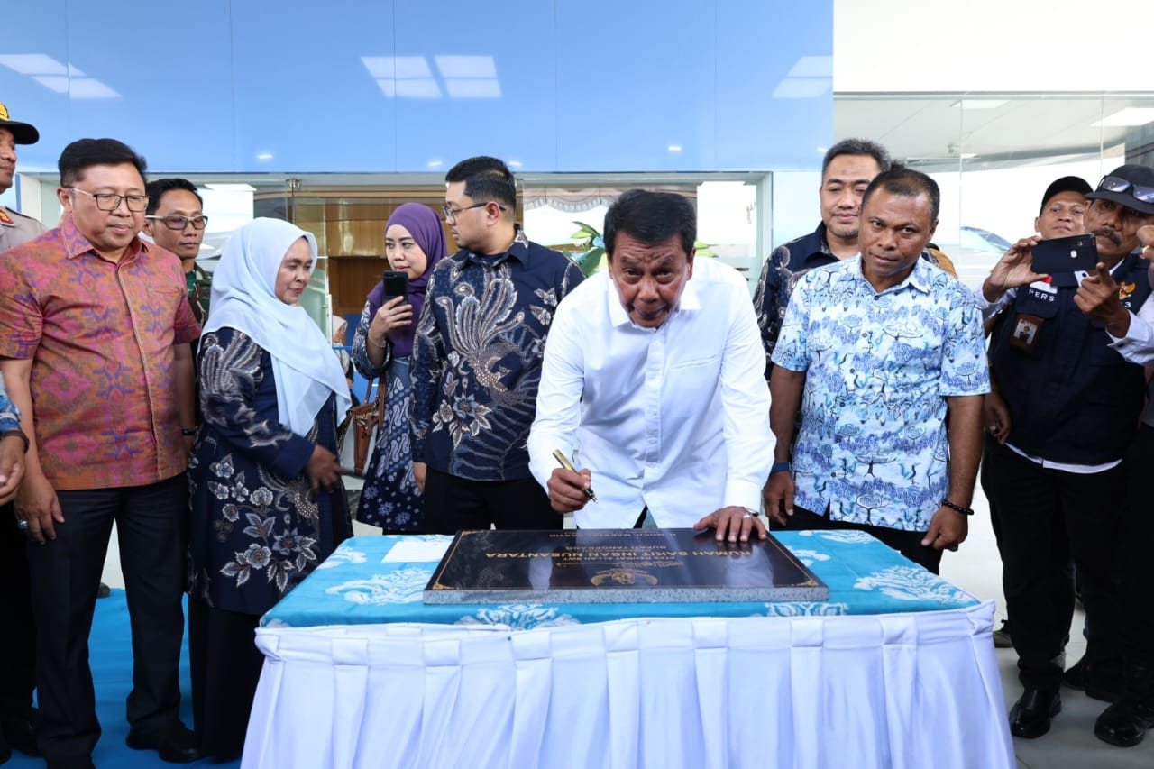 Bupati Tangerang resmikan RS Insan Nusantara di Rajeg, lengkapi fasilitas kesehatan dan dukung program cek kesehatan gratis nasional.