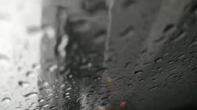 BMKG memperingatkan cuaca ekstrem di Banten 12–16 November 2025 dengan hujan lebat, angin kencang, serta risiko bencana hidrometeorologi.