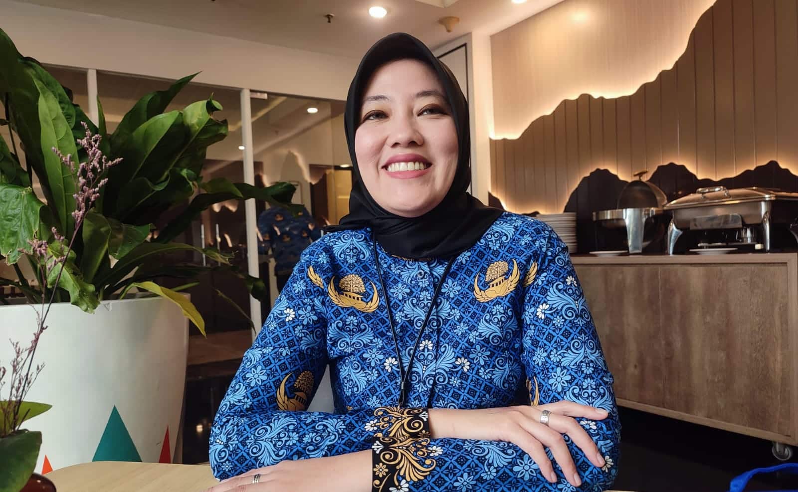 Pendapatan pajak Tangsel 2025 naik, BBB & BPHTB lampaui target. Bapenda intensifkan penagihan & diskon piutang hingga akhir tahun.