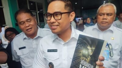 Pengukuhan Bunda Literasi Tangsel jadi momentum memperkuat budaya baca dari rumah. Pilar ajak pelajar dan orang tua aktif membangun literasi.