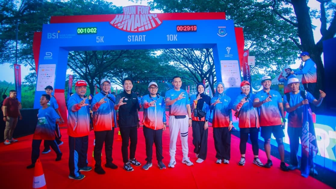 Run for Humanity 2025 di Tangsel diikuti 4.200 peserta. Pilar Saga apresiasi kolaborasi pemerintah dan komunitas dalam event lari ini.