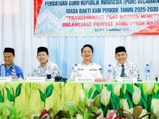 Wabup Pandeglang hadiri Konfercab PGRI Bojong 2025–2030, fokus pemilihan Ketua & Wakil Ketua, tingkatkan mutu pendidikan.