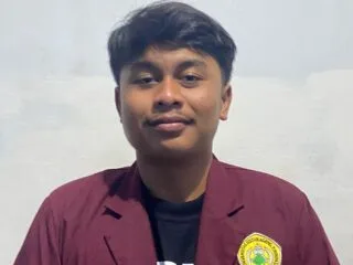 Perspektif kaum elit melihat kemiskinan sebagai tantangan pembangunan, namun sering mengabaikan realitas kemanusiaan rakyat kecil.